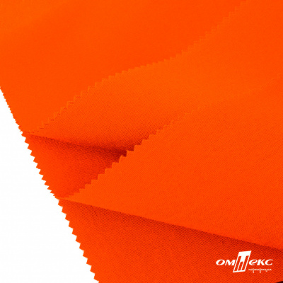 Ткань смесовая для спецодежды "Униформ" 17-1350, 200 гр/м2, шир.150 см, цвет люм.оранжевый - купить в Северске. Цена 138.73 руб.
