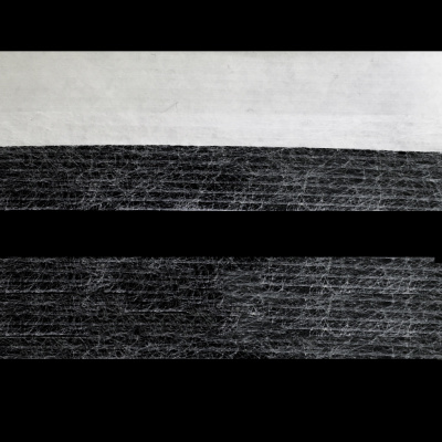 Прокладочная лента (паутинка на бумаге) DFD23, шир. 25 мм (боб. 100 м), цвет белый - купить в Северске. Цена: 4.30 руб.