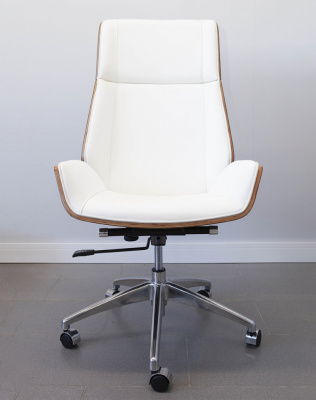 Кресло из натуральной кожи, каркас дерево арт. FX-BC06 - купить в Северске. Цена 34 820.52 руб.